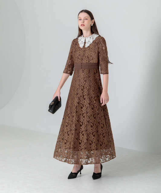 レースビッグカラー花柄刺繍ウエストマークロングフレアドレスワンピース美脚効果結婚式 パーティードレス