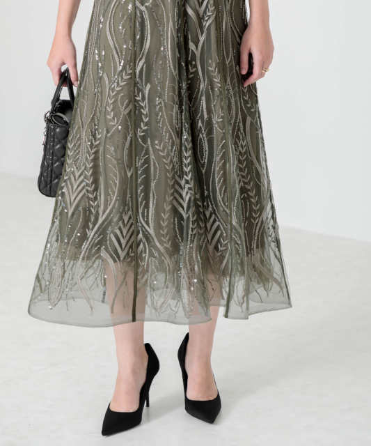 スパンコール刺繍レースプチハイネックフリルロングドレスワンピース美脚効果結婚式 パーティードレス