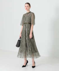 LEJA-スパンコール刺繍レースプチハイネックフリルロングドレスワンピース美脚効果結婚式 パーティードレス