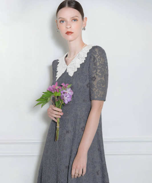 刺繍レース襟付きハイウエスト切り替えAラインワンピース美脚効果  