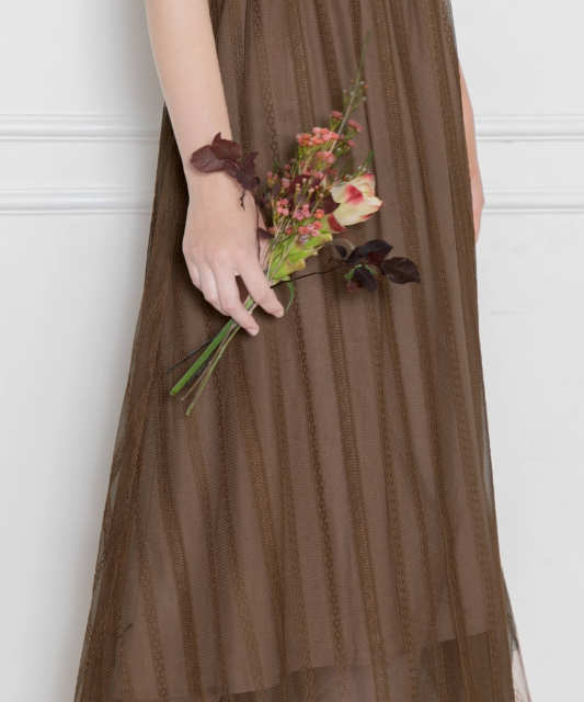 LEJA-総レース後ろリボンハイウエスト切り替えチュールレースドレス結婚式 パーティードレス