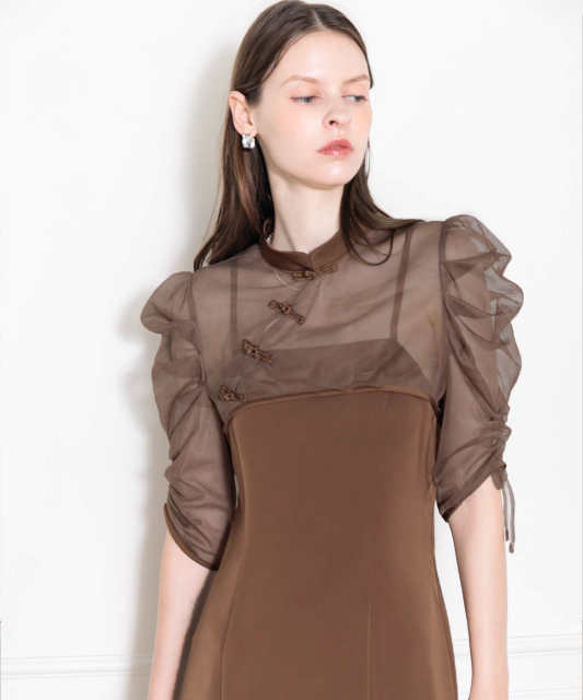 透け感チャイナトップス付きロング丈キャミソールセットアップ  