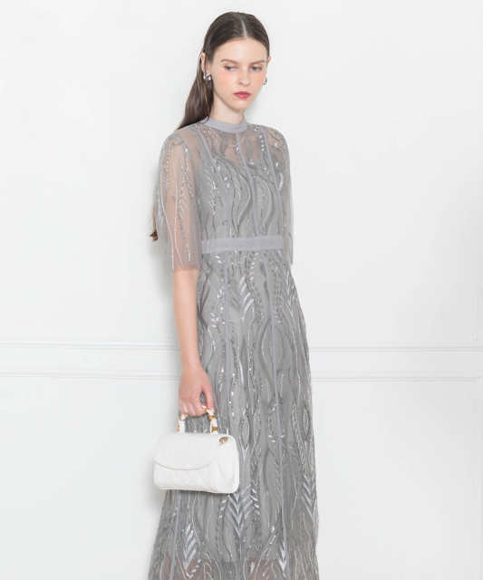 LEJA-スパンコール刺繍レースプチハイネックフリルロングドレスワンピース美脚効果結婚式 パーティードレス