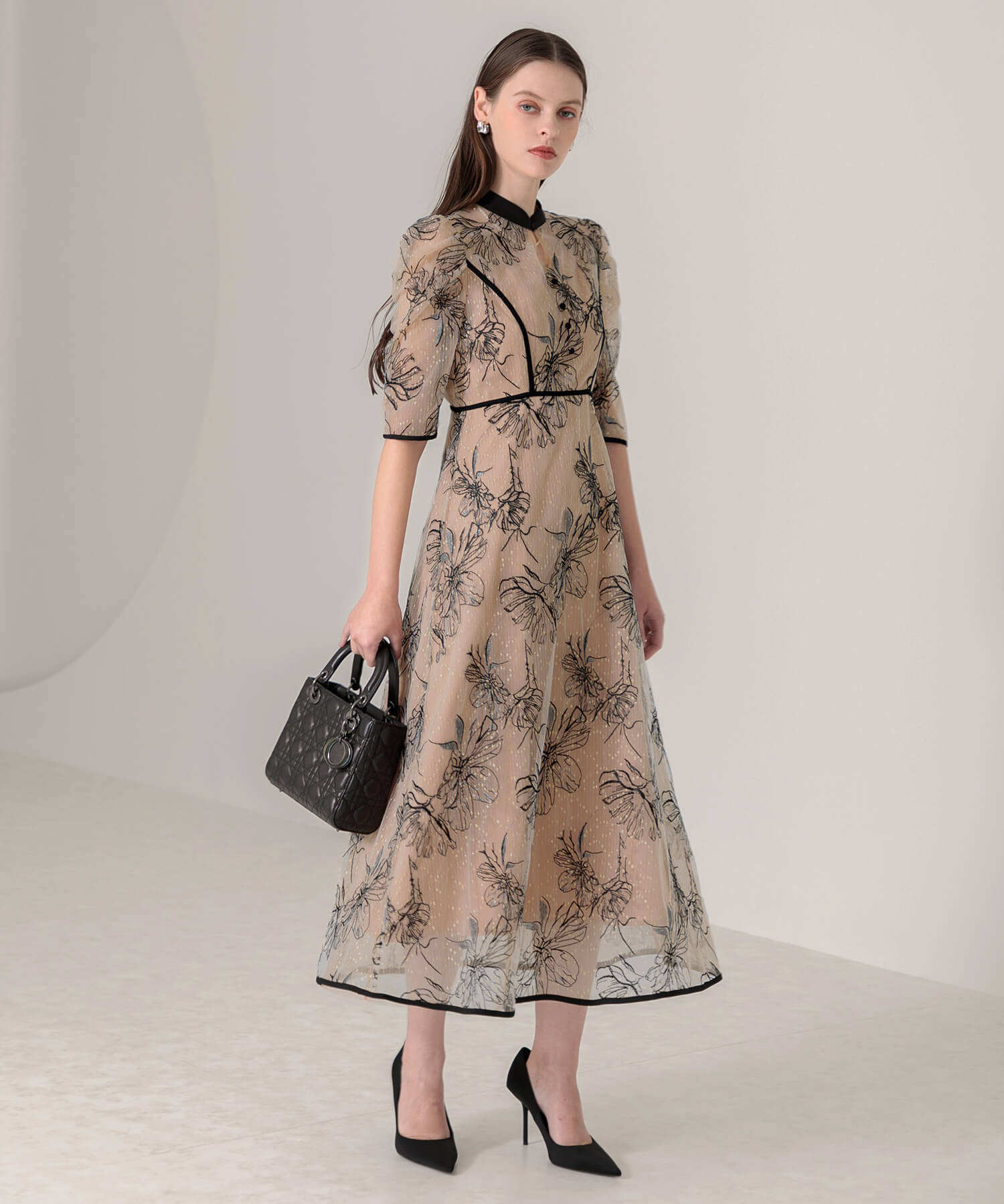 配色パイピングプチハイネック花柄刺繍ラメレースロング丈ドレスワンピース美脚効果結婚式 パーティードレス