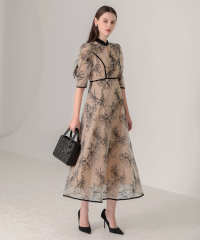 配色パイピングプチハイネック花柄刺繍ラメレースロング丈ドレスワンピース美脚効果結婚式 パーティードレス