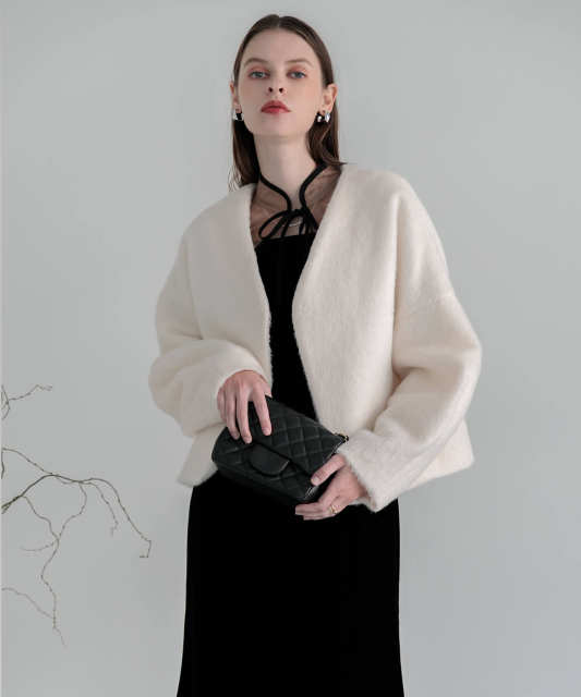 ドレスに合うアウター Vネックショートファーコートドロップショルダージャケット