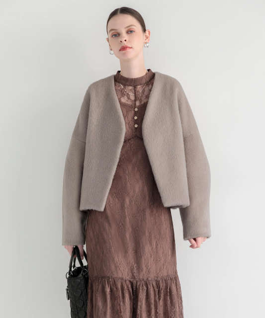 ドレスに合うアウター Vネックショートファーコートドロップショルダージャケット