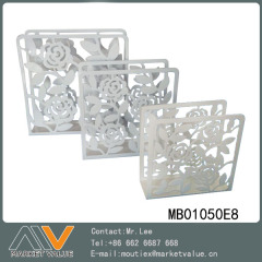 POWDER SPRAYING NAPKIN HOLDER in WHITE BOX style 5