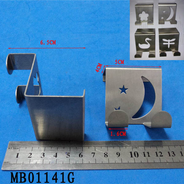 SS OVER DOOR HOOKS in BOX
