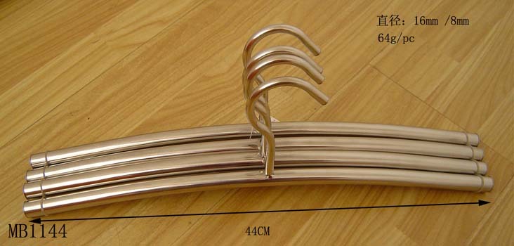 4PCS SS CLOTH RACK