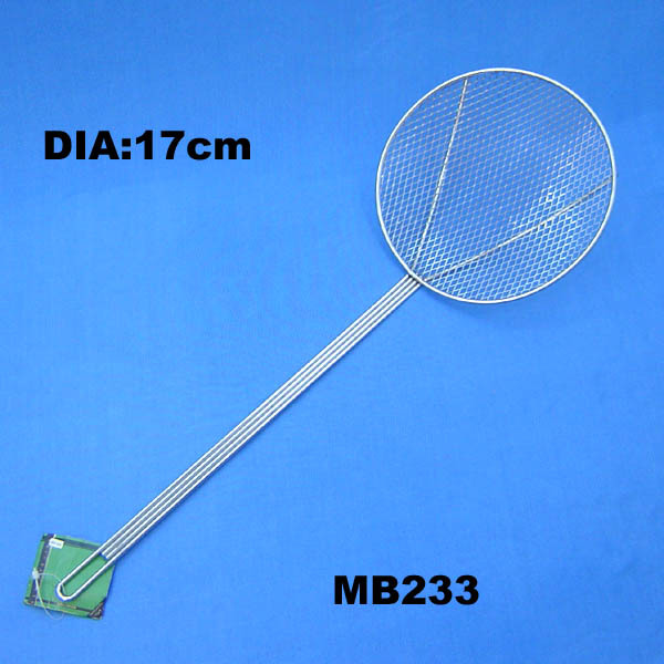 7 IN CHROME STRAINER WHandle