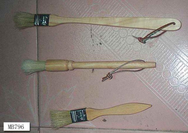 BASTING BRUSH WOODEN Handle