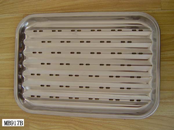 SS BBQ GILL TRAY in BOX