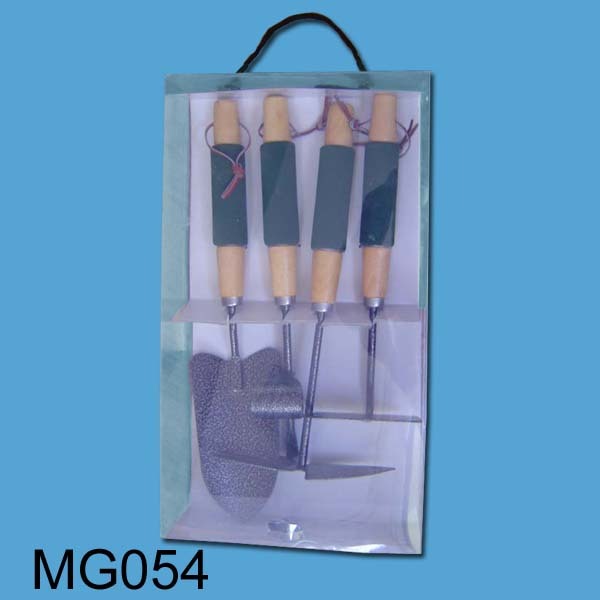 4PCS GARDEN TOOL WOODEN with SOFT GRIP