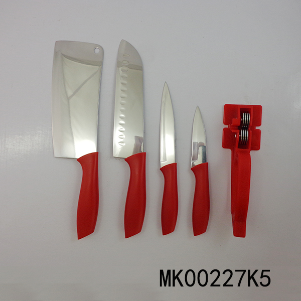 4PCS KNIVES and 1PCS KNIFE SHARPENER IN BROWN BOX
