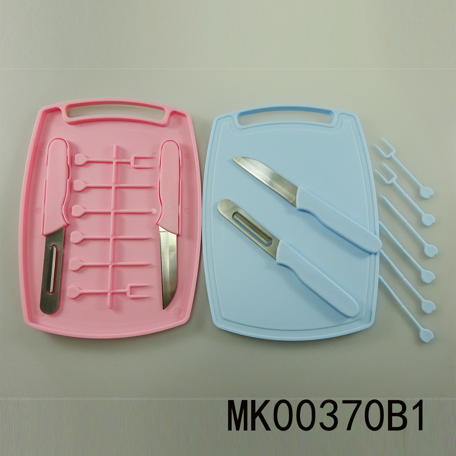 9PCS PLASTIC CUTTING BOARD