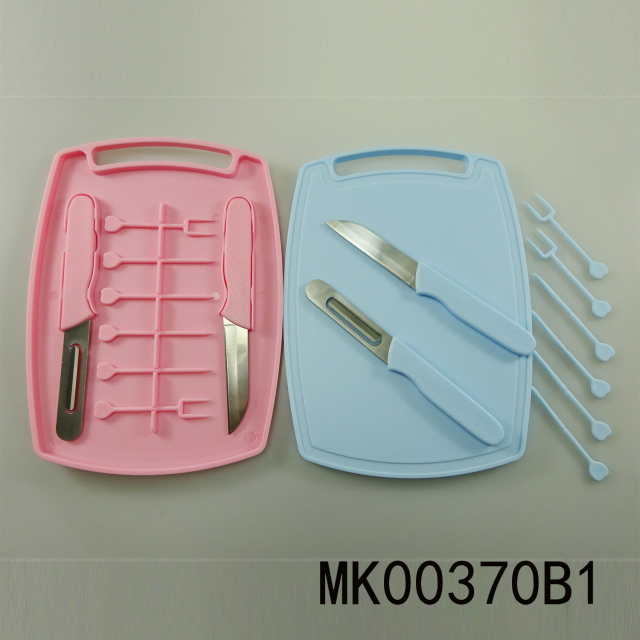9PCS PLASTIC CUTTING BOARD