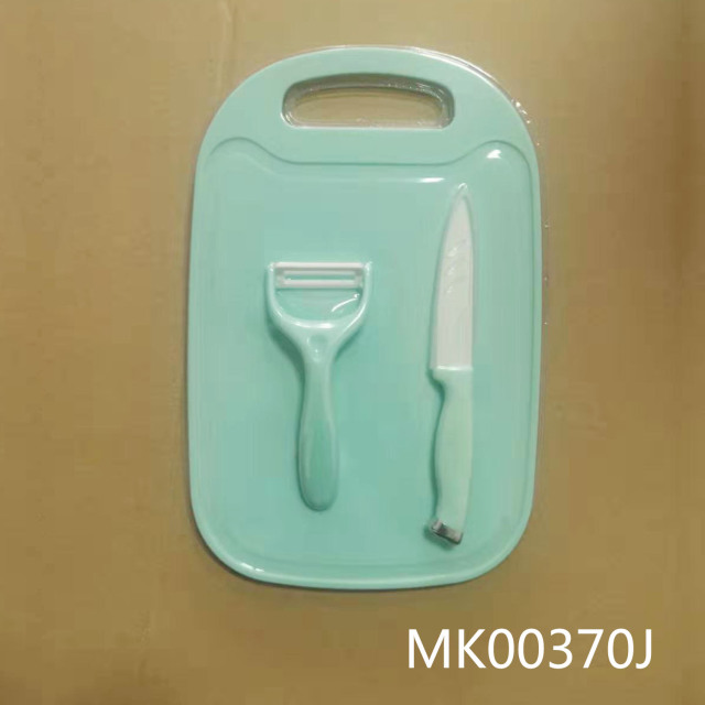PLASTIC CUTTING BOARD with PARING KNIFE with PEELER