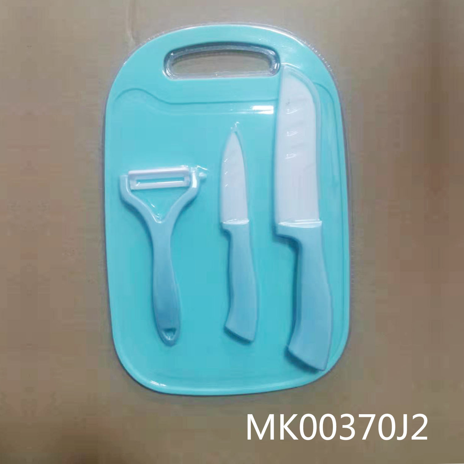PLASTIC CUTTING BOARD with CHEF KNIFE with PARING KNIFEE with PEELER