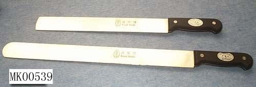 11in BREAD KNIFE