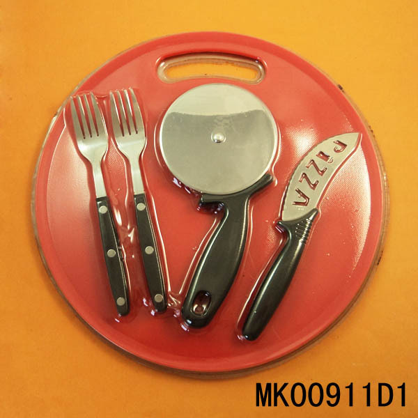 PIZZA KNIFE and 2PCS FORK and PIZZA CUTTER and PLASTIC BOARD