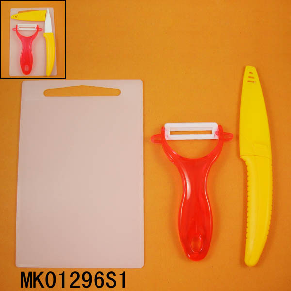 CERAMIC PEELER with FRUIT KNIFE with PLASTIC BOARD in Window Box