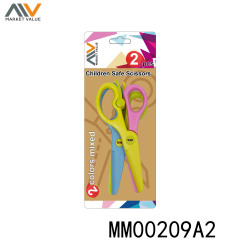 2 PIECE 100% PLASTIC CHILDEN SAFE SCISSORS