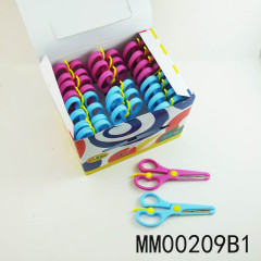 100% PLASTIC PRESCHOOL SCISSORS PREFORATED PDQ style 3