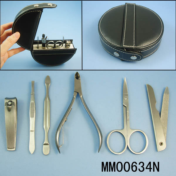 7PCS SS MANNICURE SET IN PU LEATHER BAG