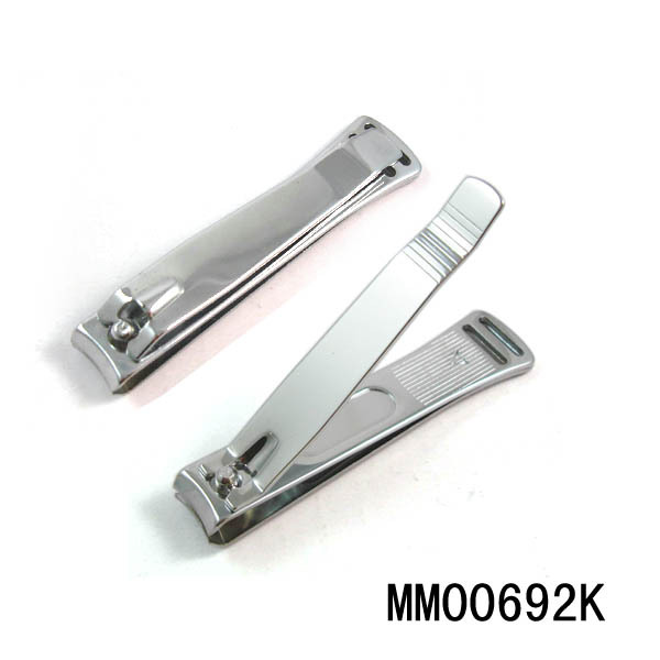 CHROME DELUXE NAIL CLIPPER with NAIL FILE