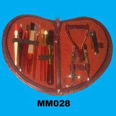 YES108 13PC MANICURE SET