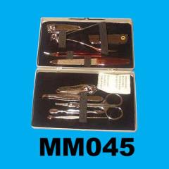 10PCS MANICURE SET IN ALUMINUM BOX