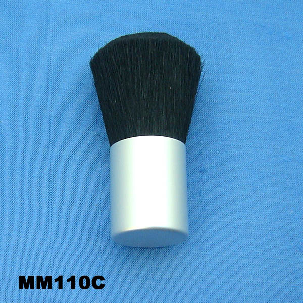 BEAUTY BRUSH IN opp BAG
