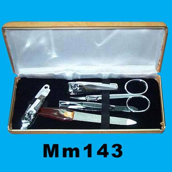 5PCS MANICURE SET in BOX style 2