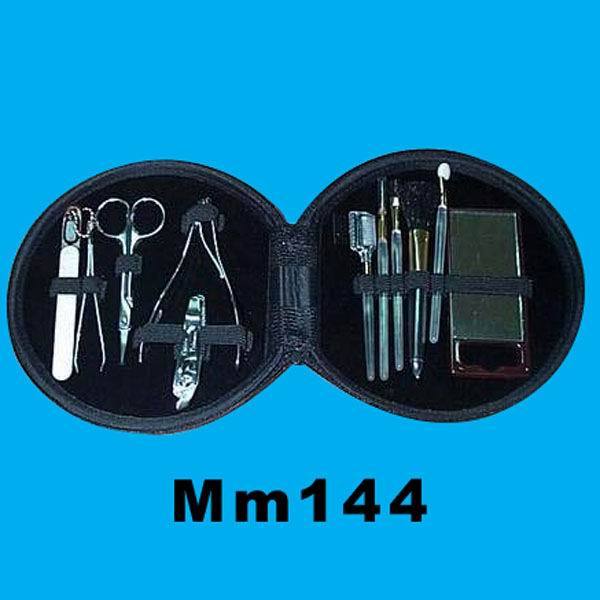 MANICURE SET in BOX