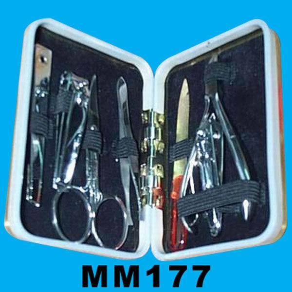 7PCS MANICURE SET in BOX