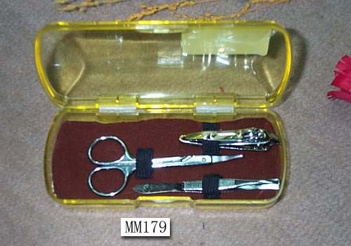 3PCS MANICURE SET in PLASTIC BOX