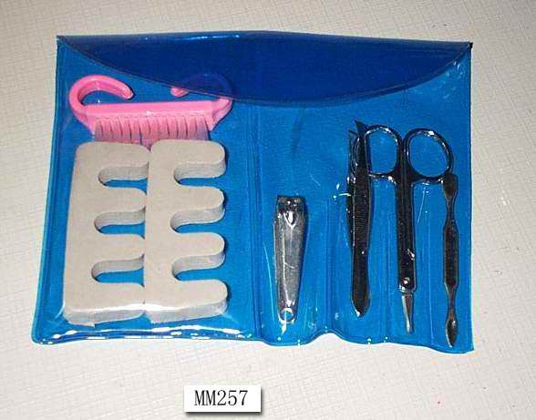 7PCS MANICURE SET in PVC BAG