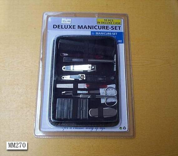 MANICURE SET in BOX style 11
