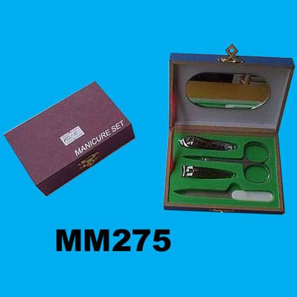 MANICURE SET in BOX style 13