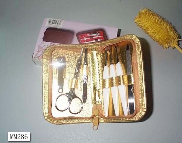 MANICURE SET style 23