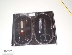 MANICURE SET style 24