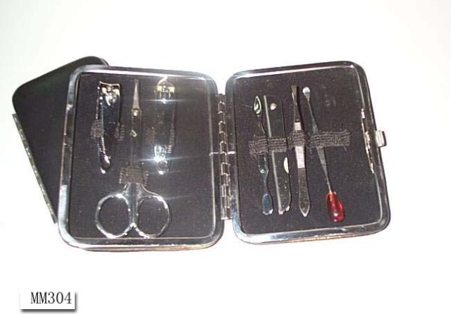 MANICURE SET in BOX style 21
