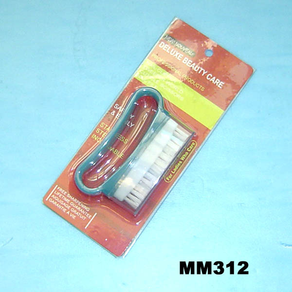 SMALL-SIZE PLASTIC BEAUTY BRUSH