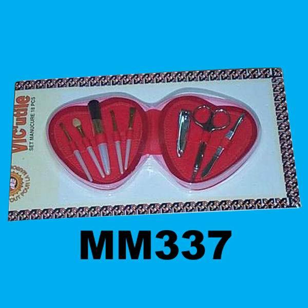 8PCS MANICURE SET with CASE