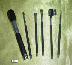 BEAUTY BRUSH style 13