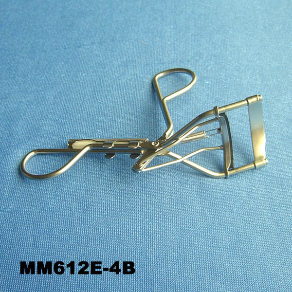 EYELASH CURLER style 33
