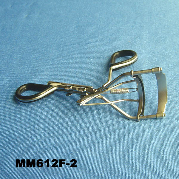 EYELASH CURLER style 38