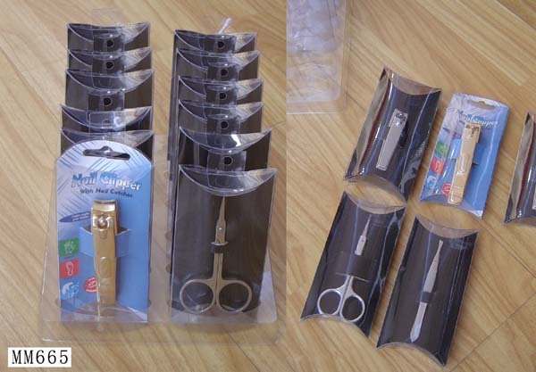 4 STYLE MANICURE in PVC BOX