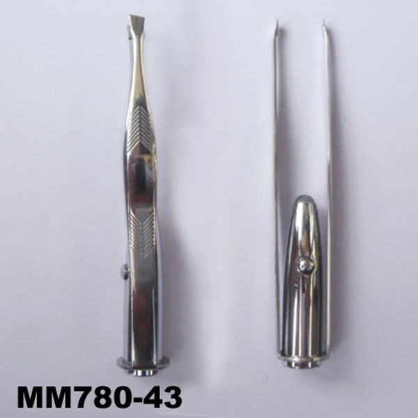 EYEBROW TWEEZER with LIGHT